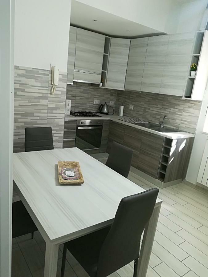 La Casa Di Donatella Hotel Naples Luaran gambar